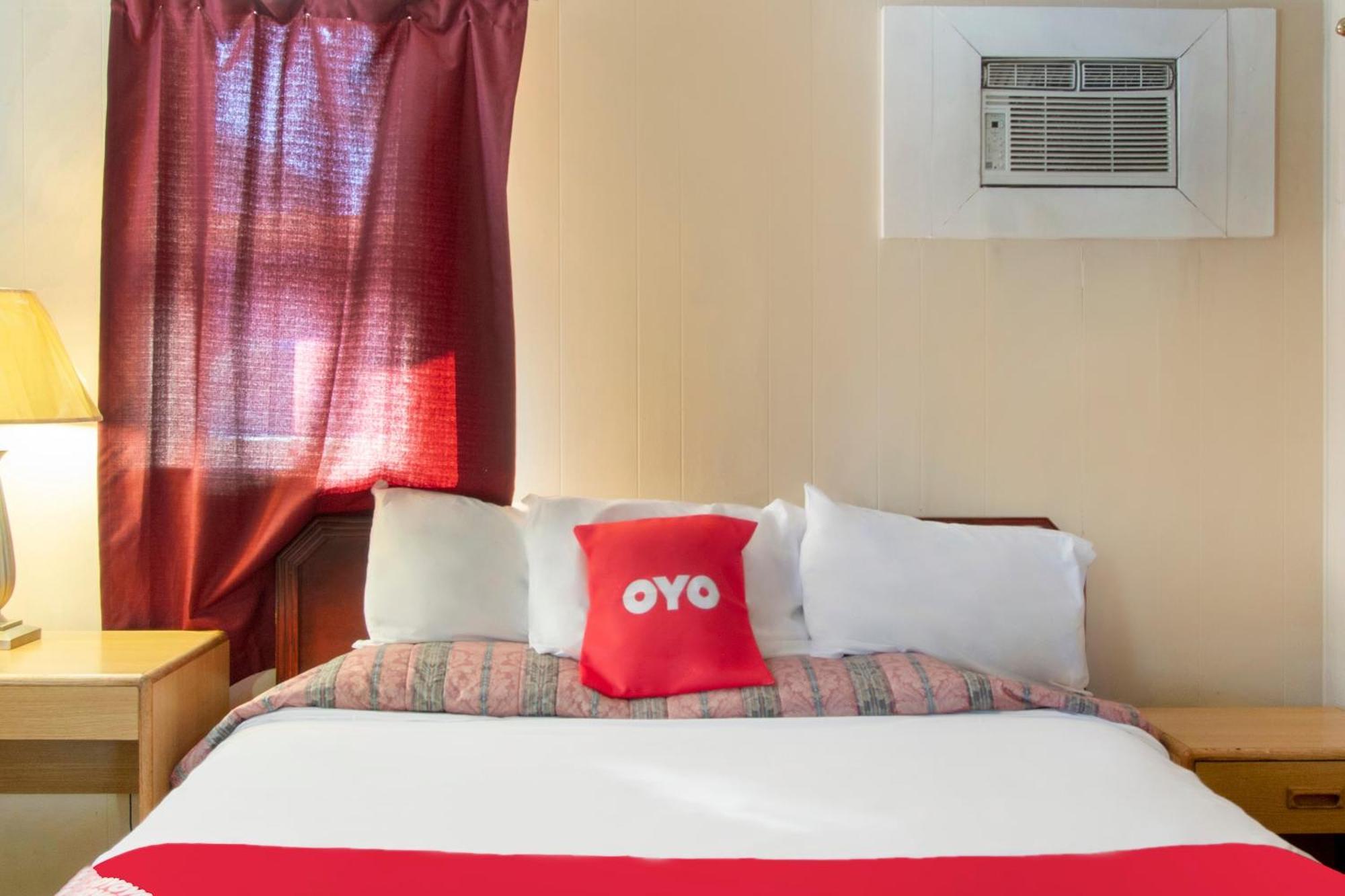 Oyo Hotel Wilkes-Barre East Esterno foto