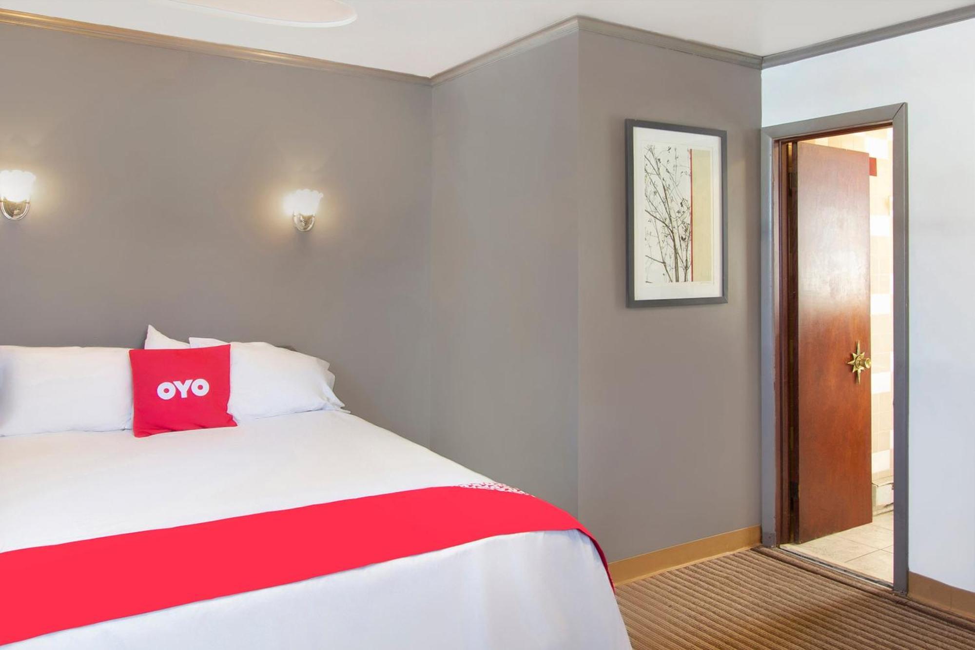 Oyo Hotel Wilkes-Barre East Esterno foto